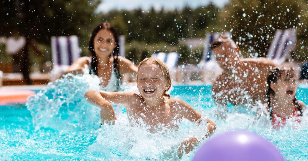 10 fun games to play in the swimming pool fb 1